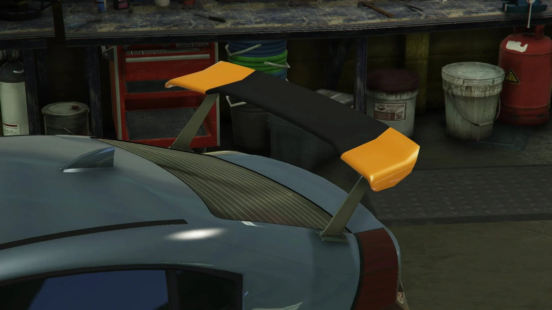 GT 尾翼