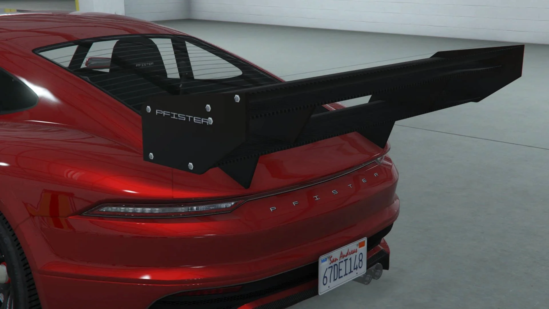 GT 尾翼