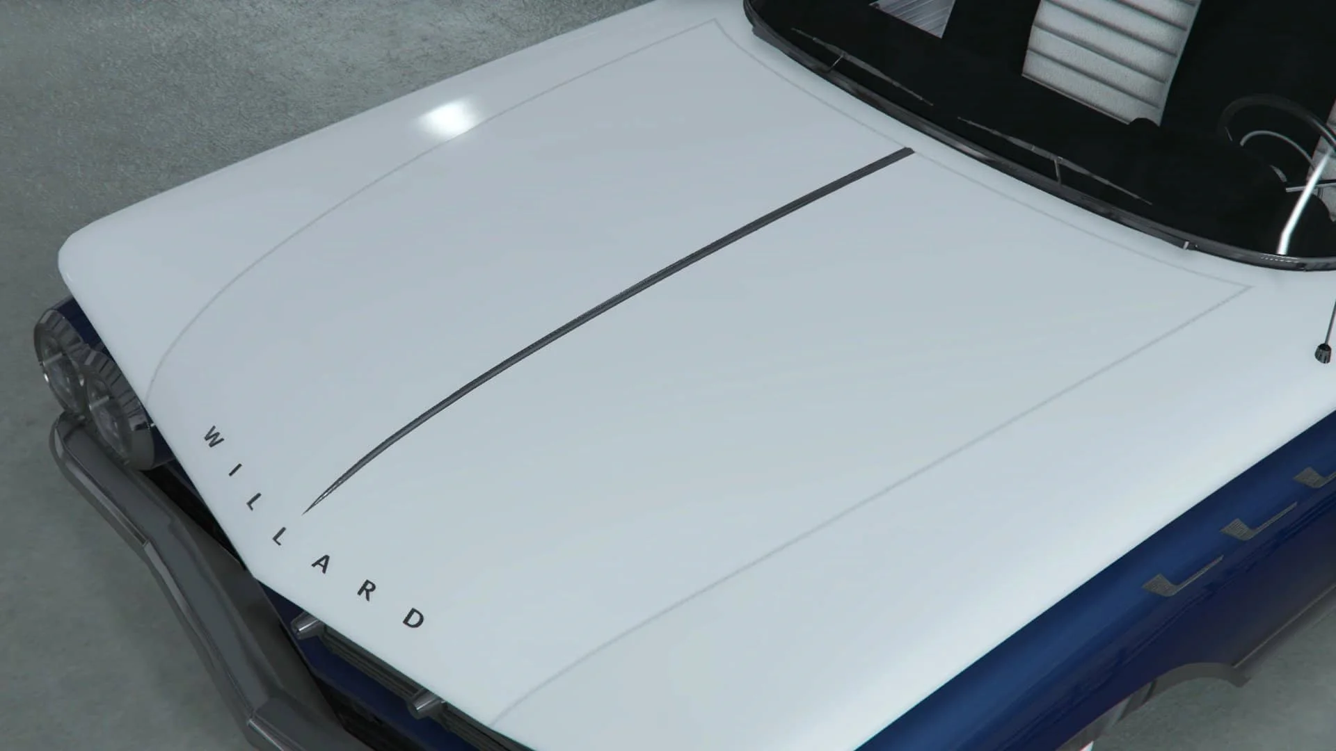 主色调铬合金肋状引擎盖