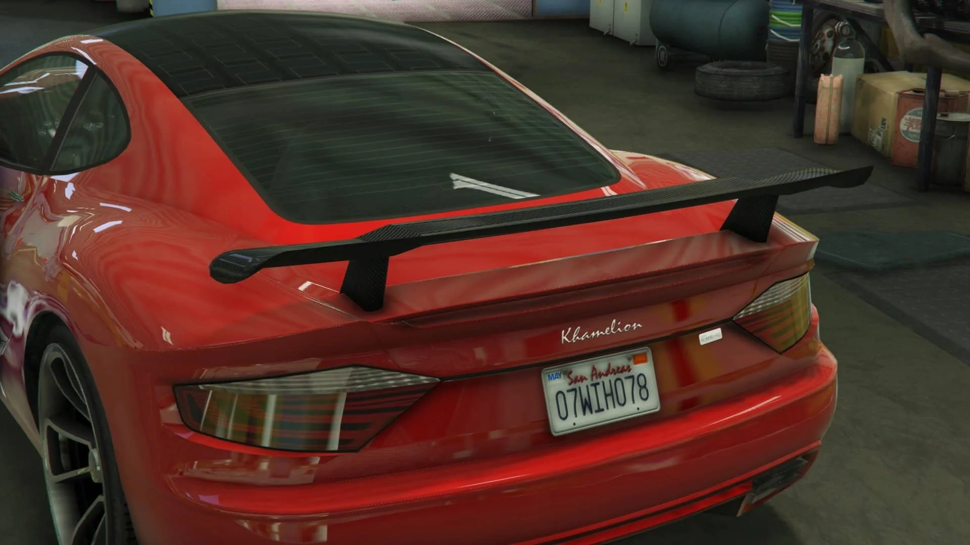高尾翼