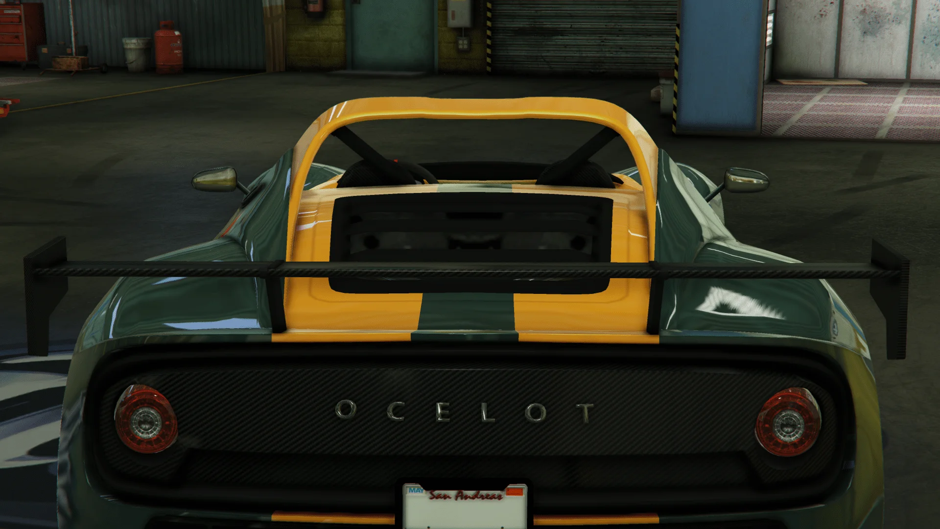 碳纤 GT 尾翼