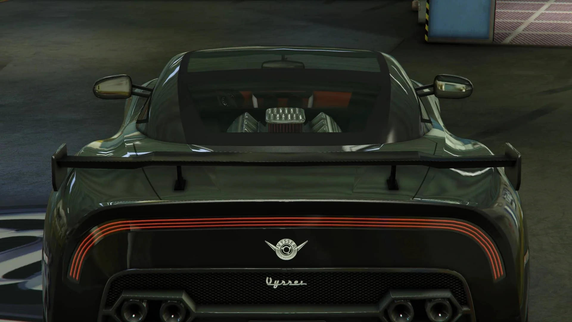 街头尾翼