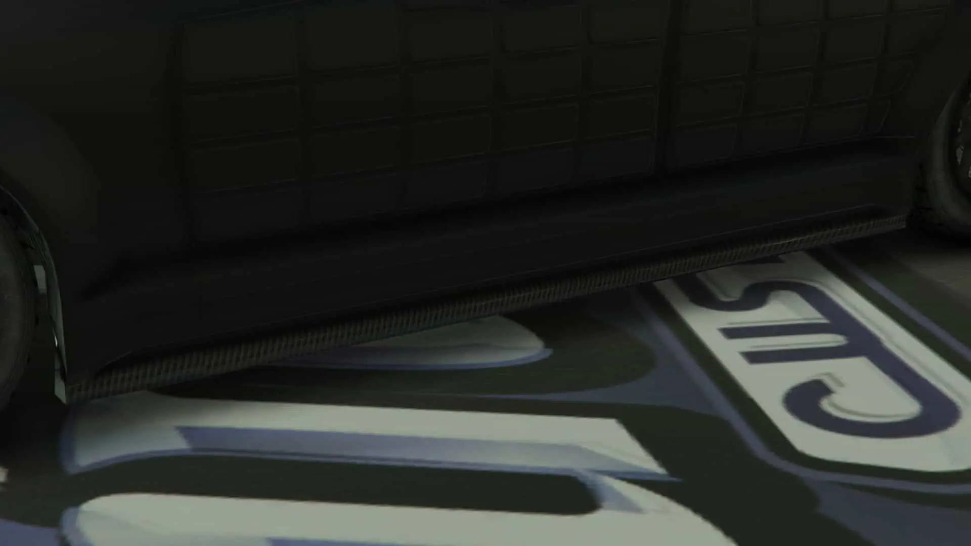 碳纤侧裙