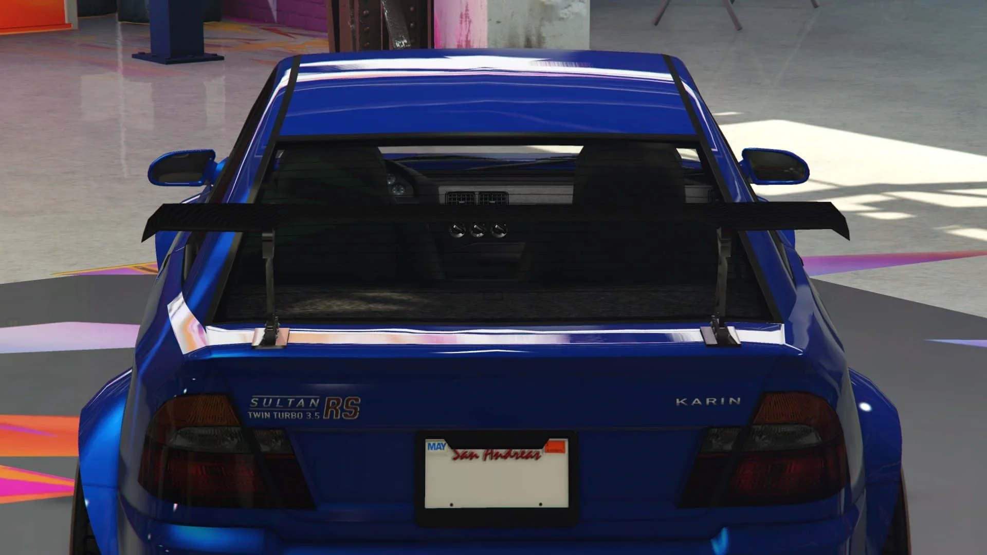 高 GT 尾翼