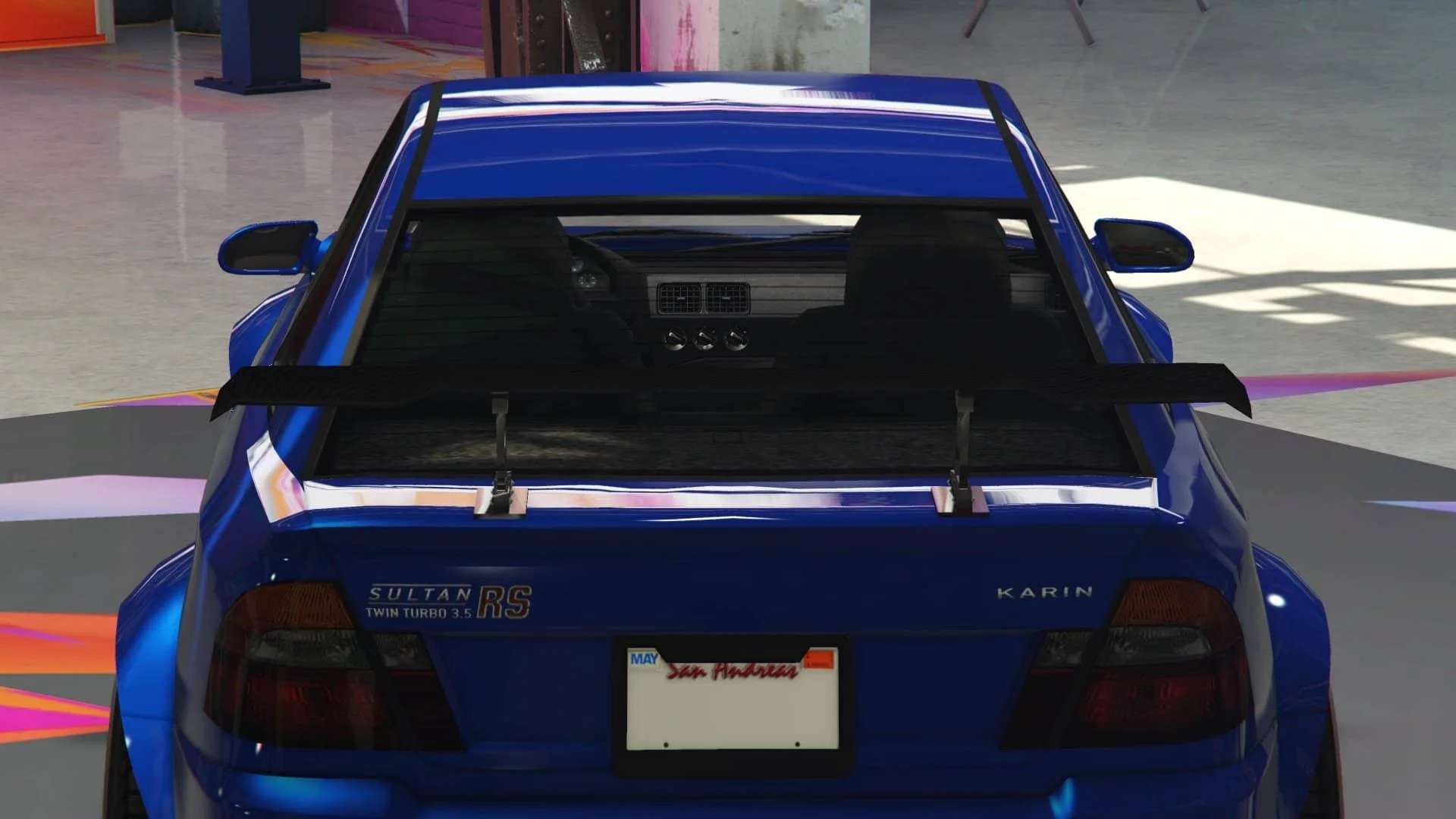 中 GT 尾翼