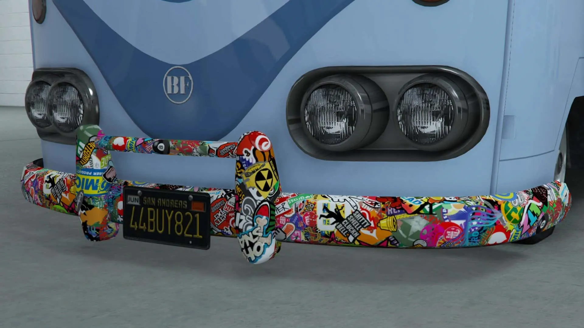 贴纸轰炸原厂